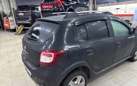 Renault Sandero II рестайлинг, 2015 год, 799 000 рублей, 4 фотография