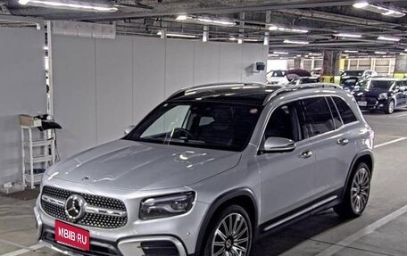 Mercedes-Benz GLB, 2023 год, 3 270 000 рублей, 1 фотография