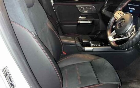 Mercedes-Benz GLB, 2023 год, 2 955 000 рублей, 6 фотография