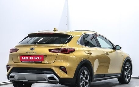 KIA XCeed I, 2021 год, 1 799 000 рублей, 3 фотография