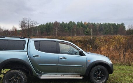 Mitsubishi L200 IV рестайлинг, 2007 год, 850 000 рублей, 3 фотография