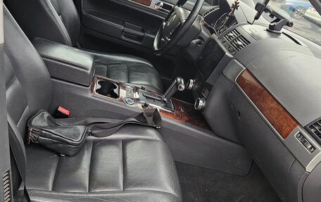 Volkswagen Touareg III, 2008 год, 900 000 рублей, 11 фотография