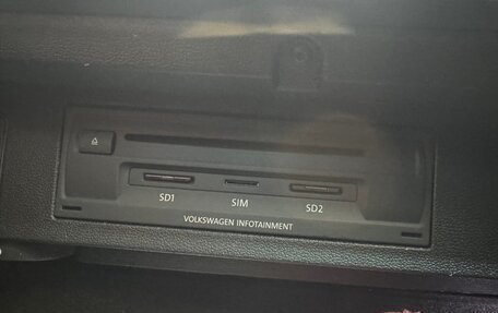 Volkswagen Passat B8 рестайлинг, 2018 год, 2 600 000 рублей, 14 фотография