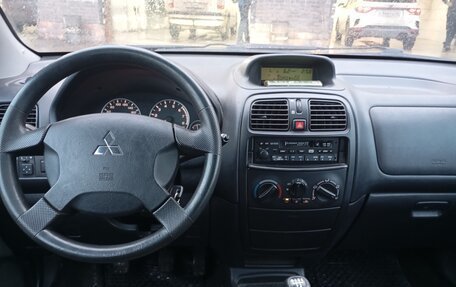 Mitsubishi Space Star I рестайлинг, 2004 год, 265 000 рублей, 6 фотография