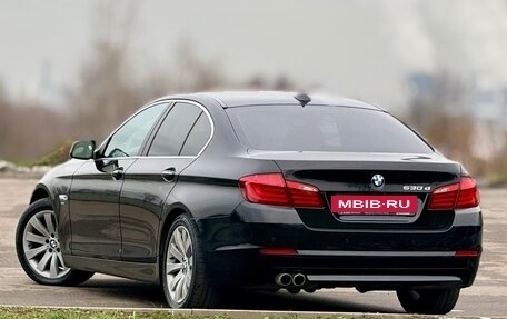 BMW 5 серия, 2012 год, 1 750 000 рублей, 2 фотография