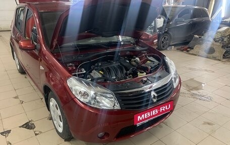 Renault Sandero I, 2011 год, 1 020 000 рублей, 2 фотография