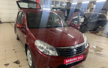 Renault Sandero I, 2011 год, 1 020 000 рублей, 4 фотография