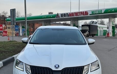 Skoda Octavia, 2017 год, 1 499 999 рублей, 2 фотография