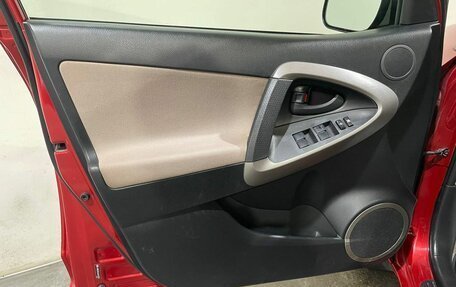 Toyota RAV4, 2006 год, 1 000 000 рублей, 36 фотография