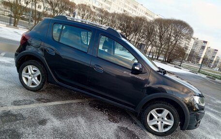 Renault Sandero II рестайлинг, 2016 год, 980 000 рублей, 4 фотография