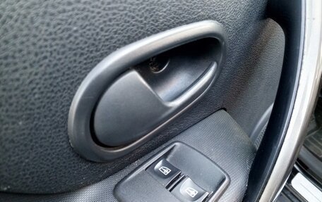 Renault Sandero II рестайлинг, 2016 год, 980 000 рублей, 16 фотография