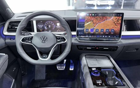 Volkswagen Teramont, 2025 год, 7 100 000 рублей, 18 фотография