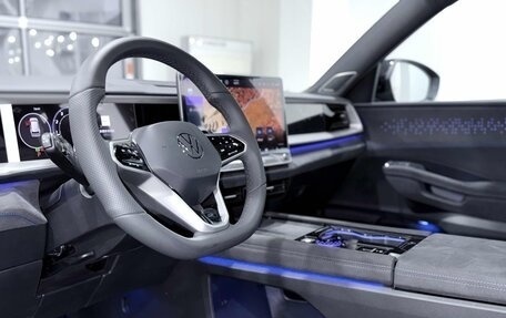 Volkswagen Teramont, 2025 год, 7 100 000 рублей, 22 фотография