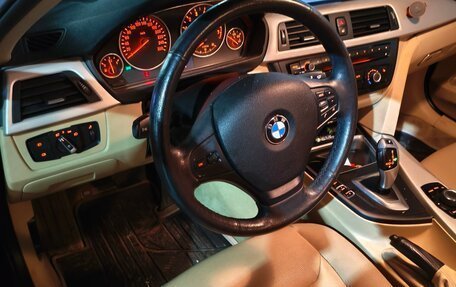 BMW 3 серия, 2014 год, 2 300 000 рублей, 3 фотография