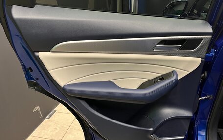 Haval F7 I, 2023 год, 2 700 000 рублей, 11 фотография