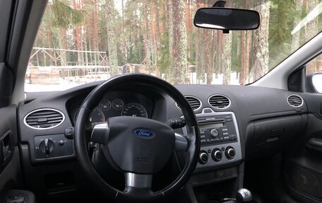 Ford Focus II рестайлинг, 2006 год, 250 000 рублей, 2 фотография