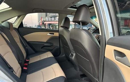 Chevrolet Monza, 2022 год, 1 080 000 рублей, 9 фотография