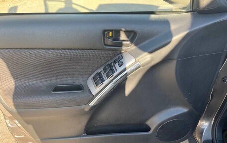 Pontiac Vibe II, 2002 год, 290 000 рублей, 10 фотография