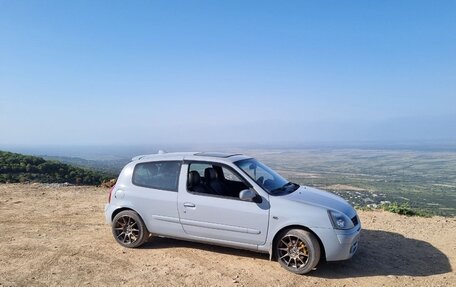 Renault Clio III, 2001 год, 410 000 рублей, 1 фотография