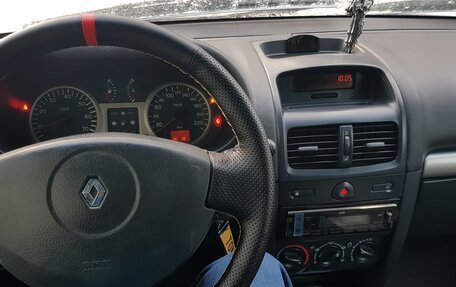 Renault Clio III, 2001 год, 410 000 рублей, 11 фотография