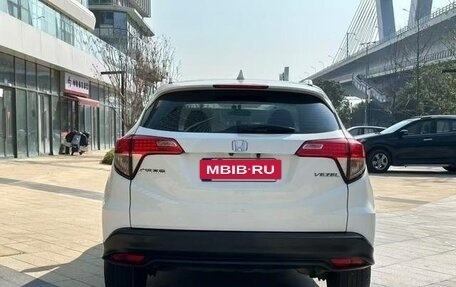 Honda Vezel, 2022 год, 1 460 000 рублей, 5 фотография