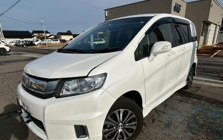 Honda Freed I, 2016 год, 850 000 рублей, 2 фотография