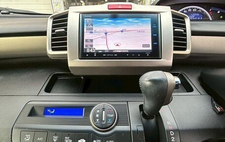 Honda Freed I, 2016 год, 850 000 рублей, 6 фотография