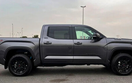 Toyota Tundra, 2025 год, 11 500 000 рублей, 4 фотография