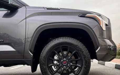 Toyota Tundra, 2025 год, 11 500 000 рублей, 6 фотография