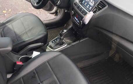 Hyundai Solaris II рестайлинг, 2019 год, 985 000 рублей, 9 фотография