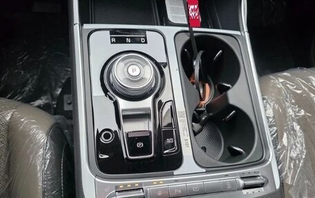 KIA Carnival, 2025 год, 5 450 000 рублей, 10 фотография