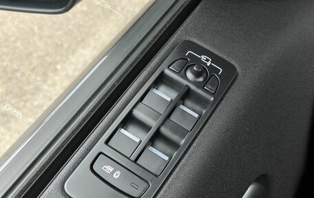 Land Rover Discovery Sport I рестайлинг, 2017 год, 2 400 000 рублей, 17 фотография