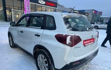 Suzuki Vitara II рестайлинг, 2021 год, 1 800 000 рублей, 3 фотография