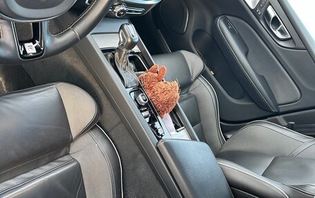 Volvo S60 III, 2019 год, 3 050 000 рублей, 4 фотография