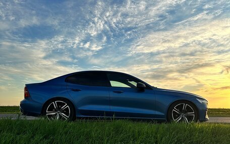 Volvo S60 III, 2019 год, 3 050 000 рублей, 21 фотография