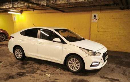 Hyundai Solaris II рестайлинг, 2019 год, 935 000 рублей, 3 фотография