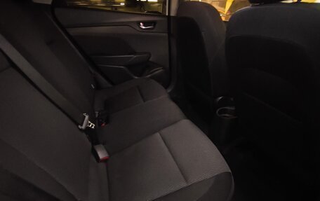 Hyundai Solaris II рестайлинг, 2019 год, 935 000 рублей, 8 фотография