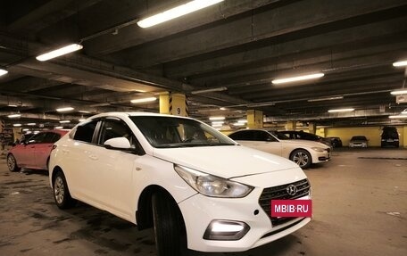 Hyundai Solaris II рестайлинг, 2019 год, 935 000 рублей, 14 фотография