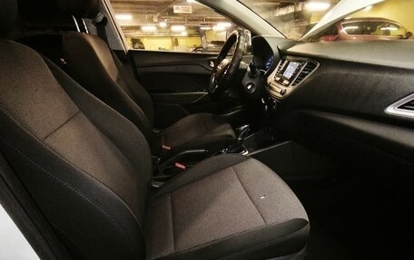 Hyundai Solaris II рестайлинг, 2019 год, 935 000 рублей, 9 фотография