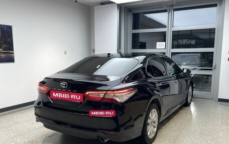 Toyota Camry, 2019 год, 2 900 000 рублей, 5 фотография