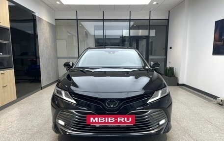 Toyota Camry, 2019 год, 2 900 000 рублей, 3 фотография