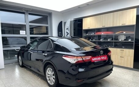 Toyota Camry, 2019 год, 2 900 000 рублей, 7 фотография