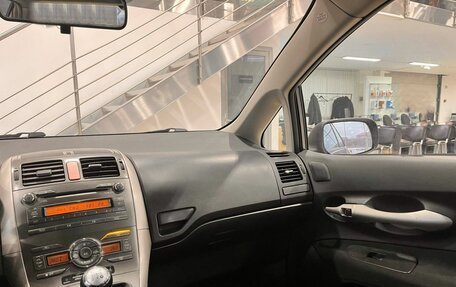 Toyota Auris II, 2007 год, 649 900 рублей, 9 фотография