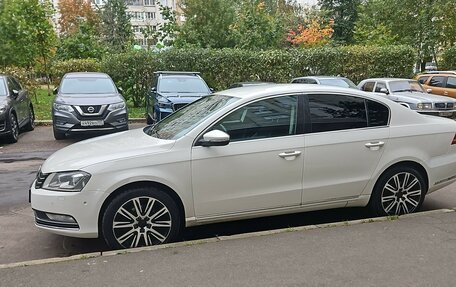 Volkswagen Passat B7, 2011 год, 999 999 рублей, 6 фотография