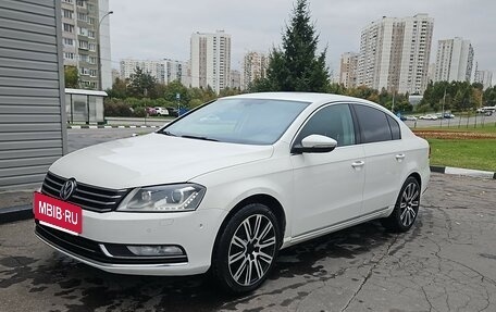 Volkswagen Passat B7, 2011 год, 999 999 рублей, 4 фотография
