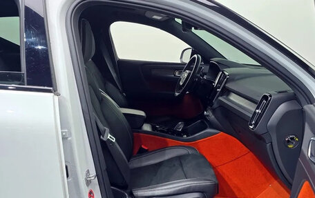 Volvo XC40 I, 2022 год, 2 100 000 рублей, 8 фотография