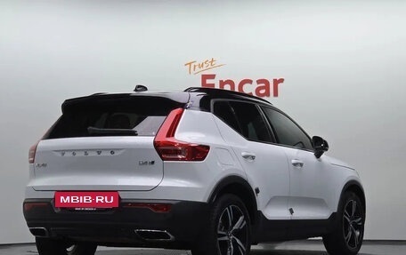 Volvo XC40 I, 2022 год, 2 100 000 рублей, 3 фотография