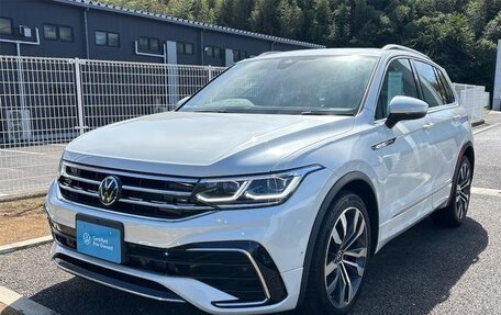 Volkswagen Tiguan II, 2023 год, 3 119 666 рублей, 1 фотография