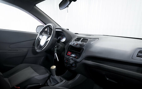 Chevrolet Cobalt II, 2013 год, 649 900 рублей, 15 фотография