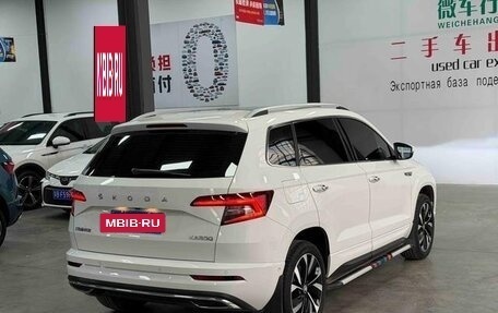 Skoda Karoq I, 2022 год, 1 790 000 рублей, 4 фотография